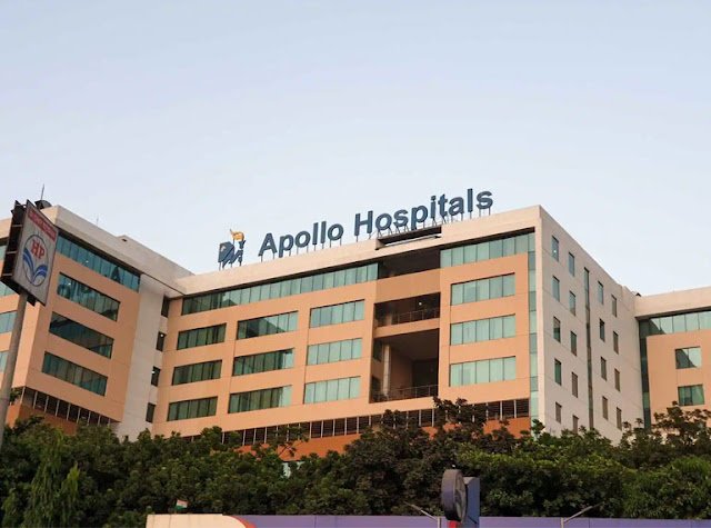 Apollo Hospitals Navi Mumbai Saves 24-Year-Old Woman and 55-Year-Old Man with lifesaving Cardiac intervention in Two High-Stakes Emergencies